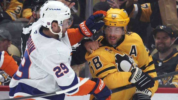 Islanders’ Jonathan Drouin facing suspension after cross