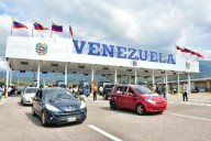 Acuerdan combatir la «piratería» en el transporte fronterizo