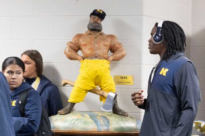 No. 25 Michigan-Michigan State football game live updates today