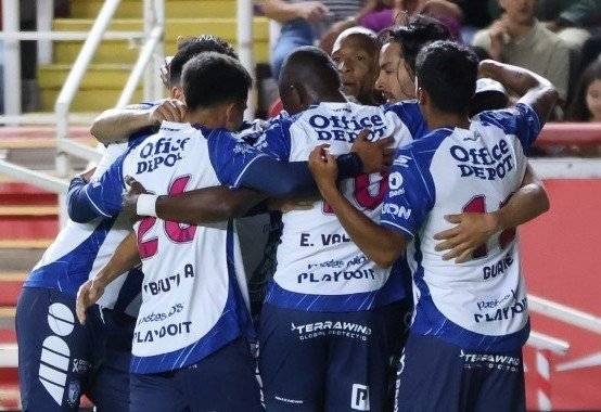 Pachuca logra triunfo 1-0 sobre Necaxa