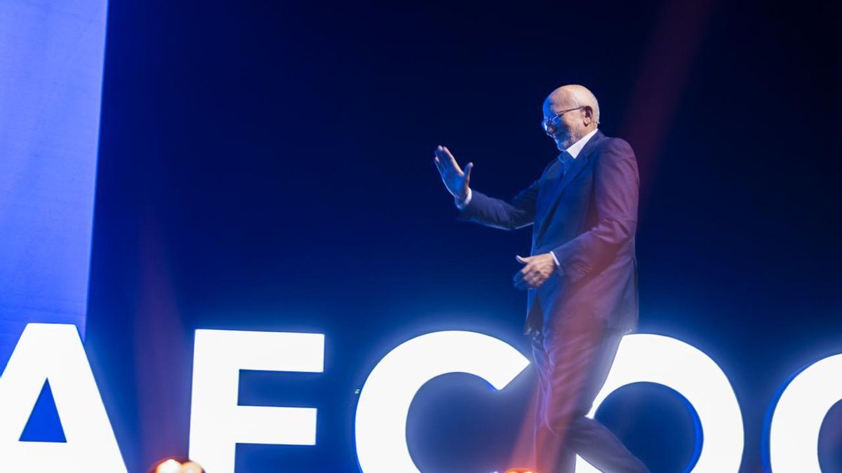 Roig: "Los empresarios debemos salir del armario y no tener miedo"