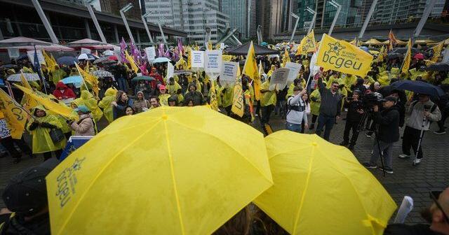 CP NewsAlert: B.C. public service union announces tentative deal to end strike