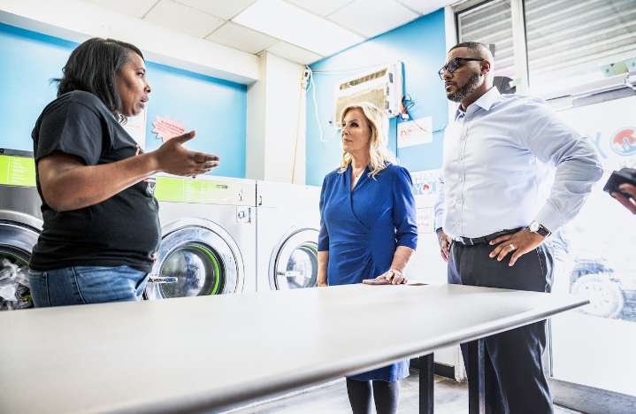 Stelson visits Black businesses in Harrisburg, pins cost increases on Trump and Perry
