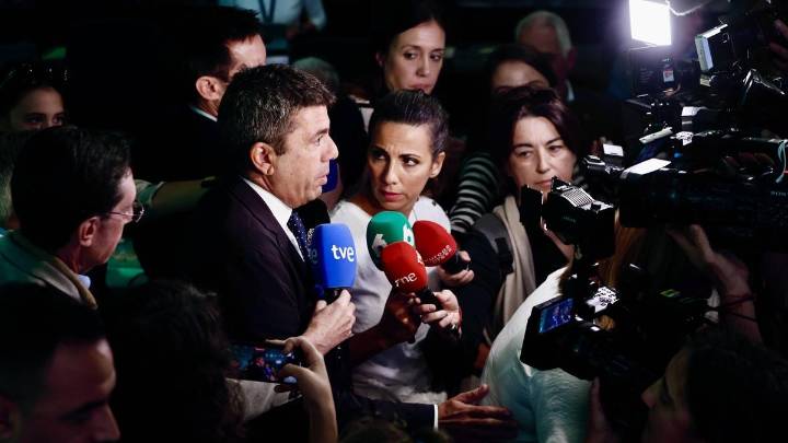 Los escenarios de Mazón ante su momento más crítico: pacto con Feijóo, aforamiento y la incógnita Vox