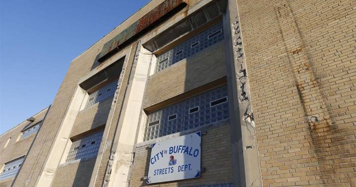 City formally selects Uniland site on Bailey for DPW campus