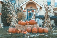 Spider webs and glowing ghosts top the best-selling Halloween decorations of 2025