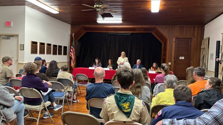 Parents raise concerns over talk of regulations on homeschooling in Connecticut