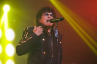 El argentino Brizuela desafía el auge del reggaetón y los corridos con su rock de “Espíritu Profundo”