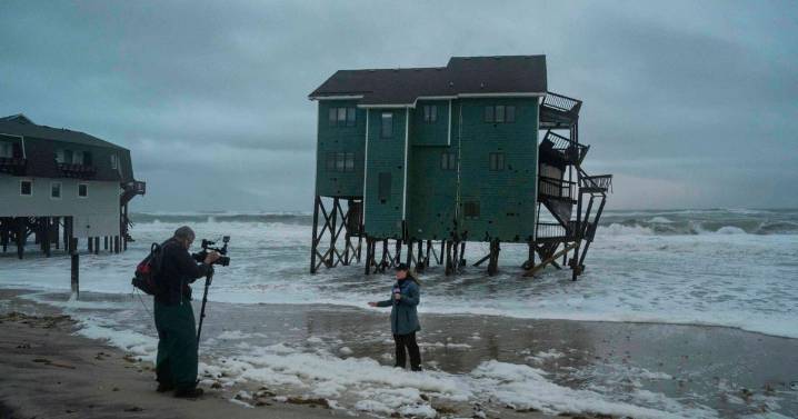 New Jersey declares state of emergency as nor'easter approaches