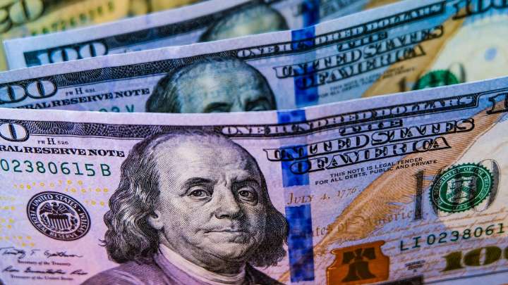Dólar amanece a la baja en la mañana del viernes 10 de octubre de 2025