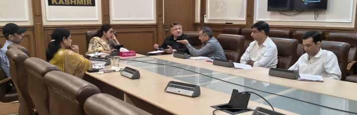 Secretary Transport chairs meet on issues, grievances of transporters