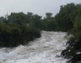 Alerta roja en Tezontepec de Aldama por incremento del Río Tula
