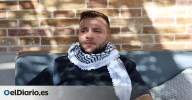 Supervivencia en el exilio tras escapar de la muerte en Gaza: “Escribo a mi novia todas las noches aunque ya no está”