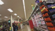 Bear walked into southern Arizona grocery store and ran around for a few minutes