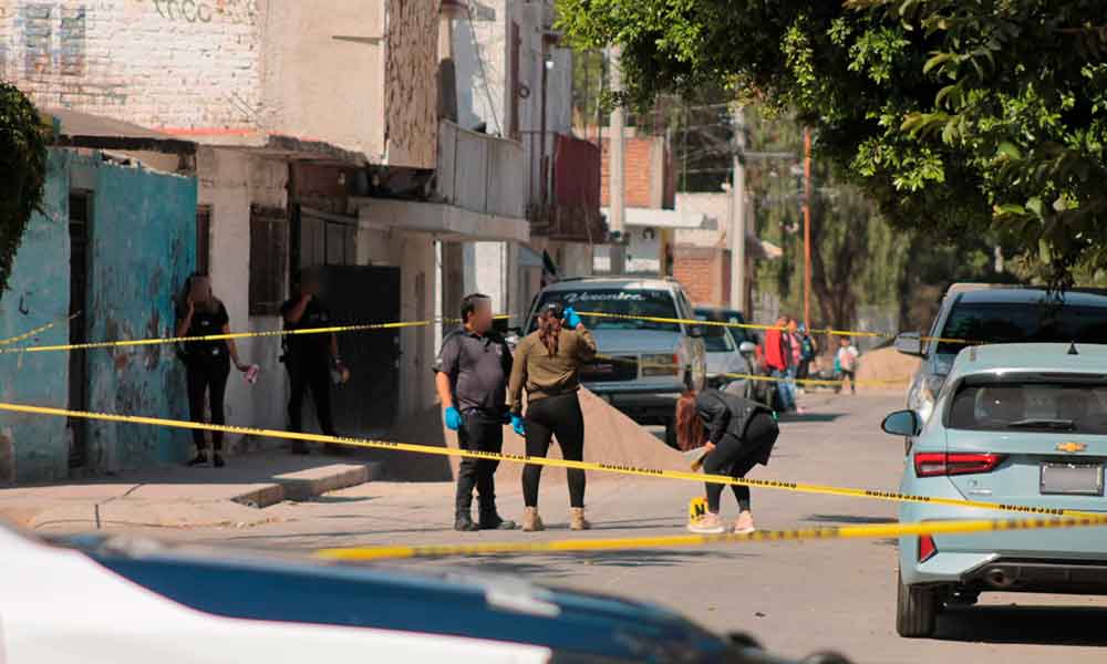 BALEAN A TRES PERSONAS EN LA COLONIA LEÓN UNO