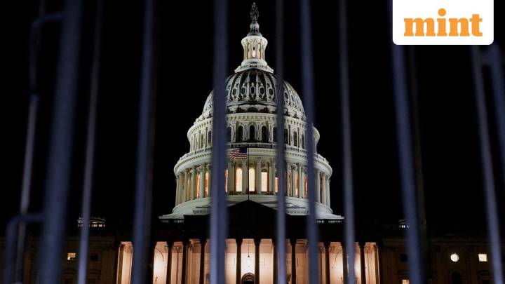 Democrats, Republicans fail to agree as US govt shutdown imminent