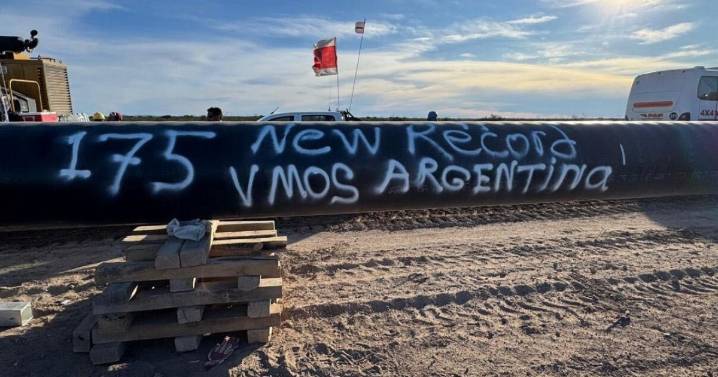Oleoducto Vaca Muerta Sur rompe otra marca: nuevo récord latinoamericano con 175 soldaduras en un día