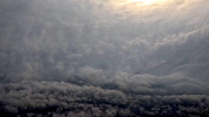 Sioux Falls family loses contact with relatives due to hurricane