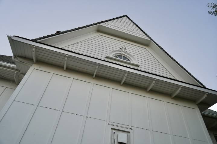 Ghost hunting in Oregon wine country: What it’s like to spend the night at this spooky retreat