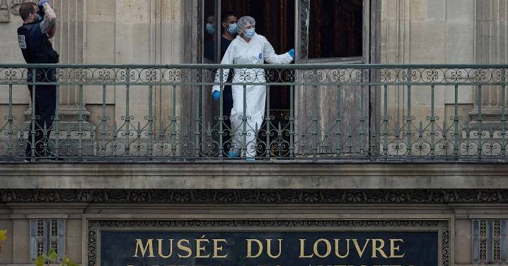Louvre museum heist suspects arrested 'partially admit involvement'