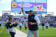 Patriots players react to ‘Vrab-el!’ chants from Tennessee crowd
