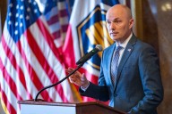 Cox orders Utah Legislature to meet Monday to approve redistricting maps