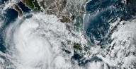 Huracán Priscilla podría subir a categoría 3 esta tarde