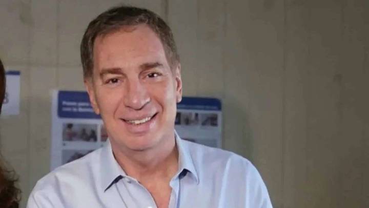 Diego Santilli confirmó que cumplirá con su promesa de pelarse tras el resultado de las elecciones