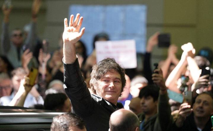 Milei asegura que ahora comienza "la construcción de la Argentina grande" tras triunfo electoral