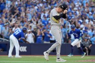 Blue Jays blast Yankees, who are one loss away from going home