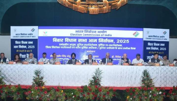 CEC Gyanesh Kumar Leads Talks With Bihar Parties On Transparent Polls