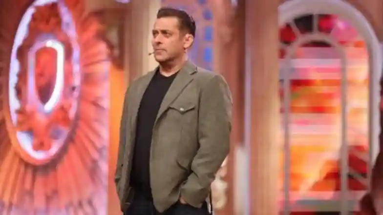 Bollywood ‘Bigg Boss 19’ Weekend Ka Vaar: Salman Khan Says ‘Bajaj Should Be Bajaoed Today’ to Abhishek Bajaj Over His Aggressive Behaviour in House