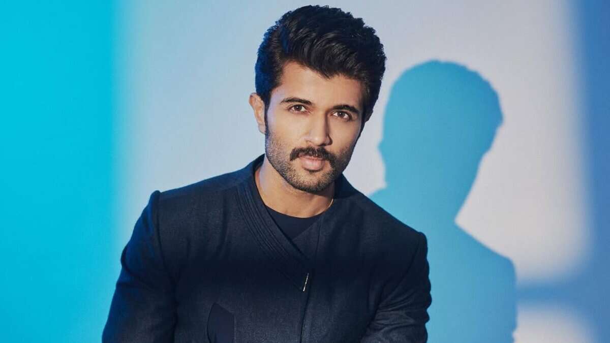 Vijay Deverakonda’s first statement after his car accident