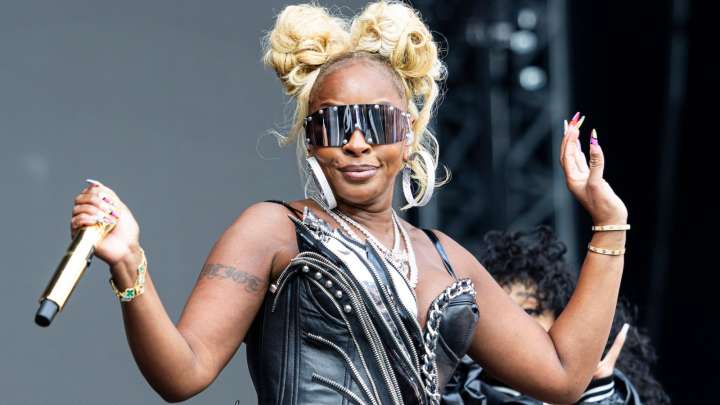 Mary J. Blige Makes Hometown NYC Show Her First