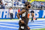 Ex-NFL player compares Shedeur Sanders situation to blackballed former NFL player