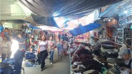 Bajas ventas reportan comerciantes del Tianguis de Xantolo