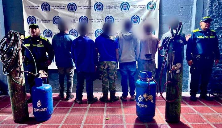 La Policía Nacional recuperó 240 millones de pesos del propanoducto Puerto Salgar