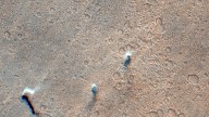 1,000 Martian dust devils! European orbiters track Red Planet's tiny tornadoes