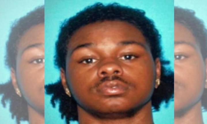 A judge released an Oakland man with a pending murder charge. Now he’s a fugitive in a new killing
