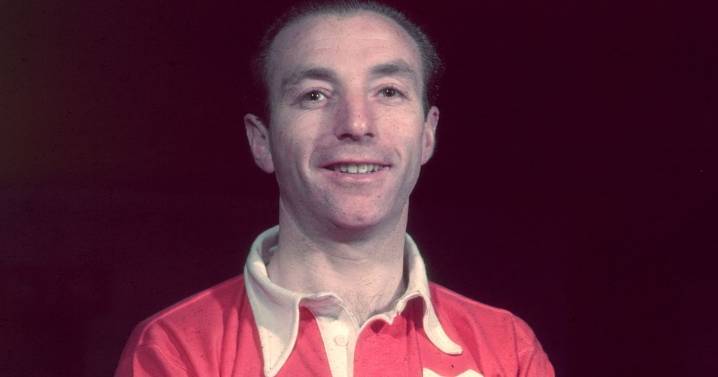 World’s oldest footballer claims well near clubhouse is ‘fountain of eternal youth’