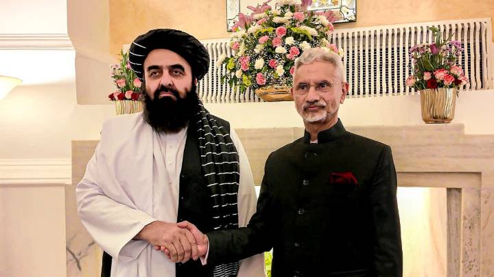 Pakistan Summons Afghan Envoy Over India-Afghanistan Joint Statement