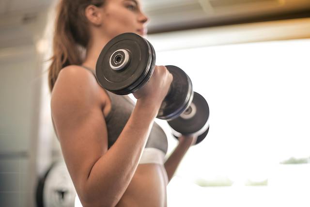 REALIZAR EJERCICIO AYUDA A LA PREVENCIÓN Y TRATAMIENTO DEL CÁNCER DE MAMA