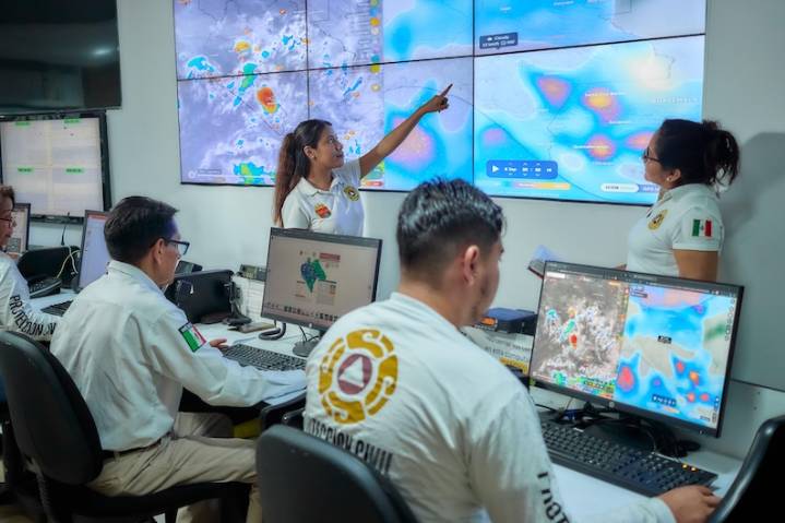 Prevén lluvias fuertes por sistemas atmosféricos
