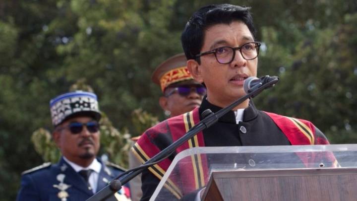 Madagascar’s crisis escalates as president dissolves National Assembly from unknown location