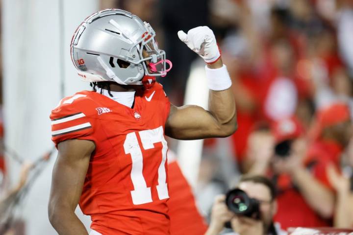 Sayin, defense propel top-ranked Ohio State to 42