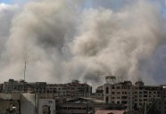 Continúan bombardeos y víctimas en Gaza mientras se preparan negociaciones de...