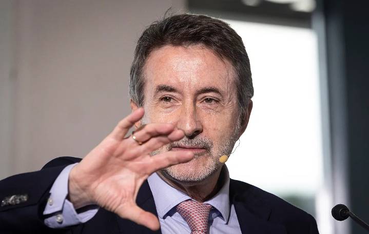 Repsol remonta tras el 'roto' del apagón, pero gana un 34% menos por la sobreoferta de crudo