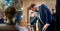 JD Vance embraces faith during diplomatic visit to Israel