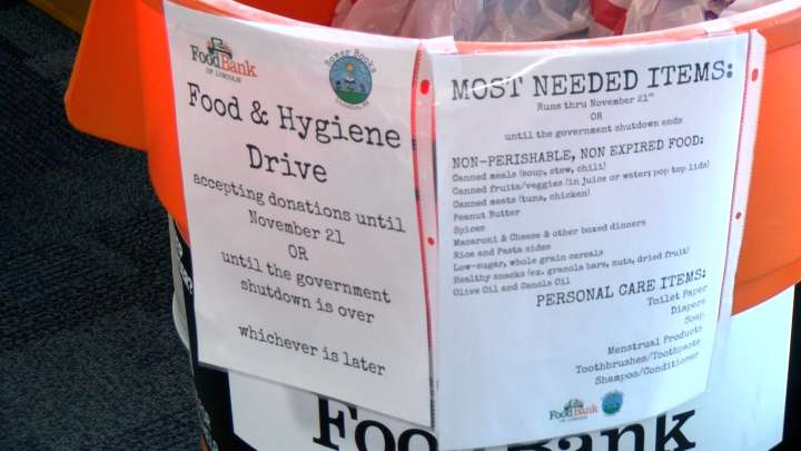 Lincoln bookstore taking donations for those in need during the government shutdown