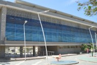 Estudiante resulta herida tras caer del segundo piso en colegio Rodrigo de Bastidas, en Santa Marta